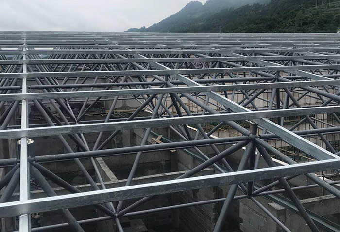 怀化仁怀冠英学校艺体楼网架