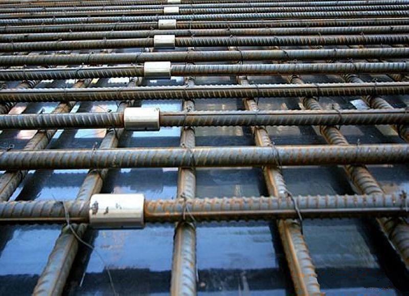 怀化为什么建楼房时，要在钢筋上加一排小圆环？原来作用这么大